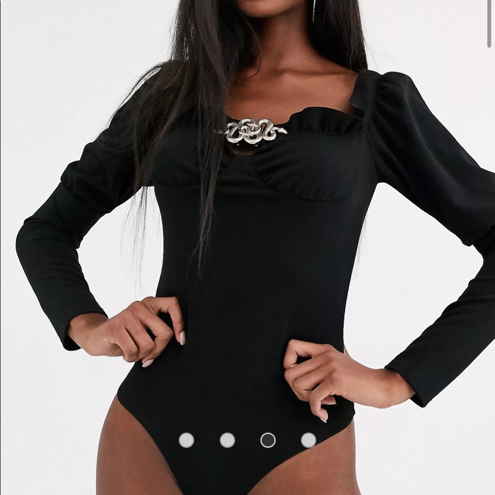 NWT Missguided milkmaid bodysuit with snake buckle in black